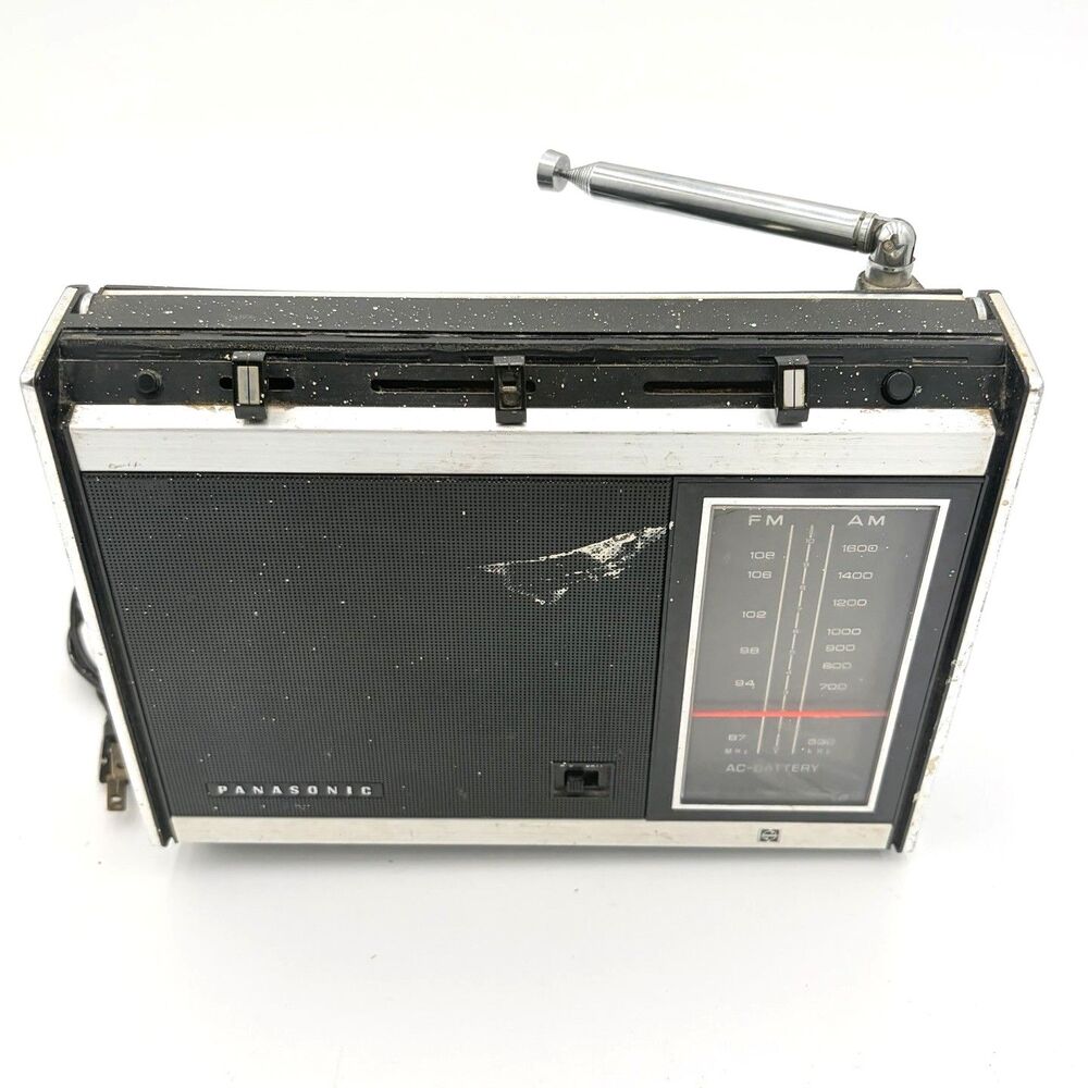 Vintage Panasonic RF-759 AM/FM Portable Radio Works Missing Knob Labels